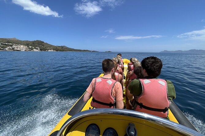 1 Hour of Adrenaline and Speedboat adventure in Alcúdia - Entering two sea caves near Alcúdia