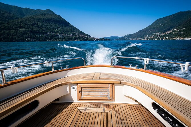 1H Private Cruise on a beautiful wooden speedboat on Lake Como - Why this short cruise works well