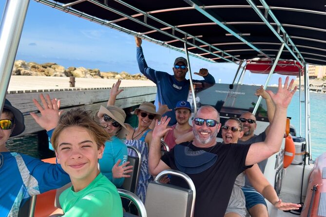 2 Hour Adventurous Powerboat Sightseeing & Snorkel Private Tour - Willemstad by powerboat