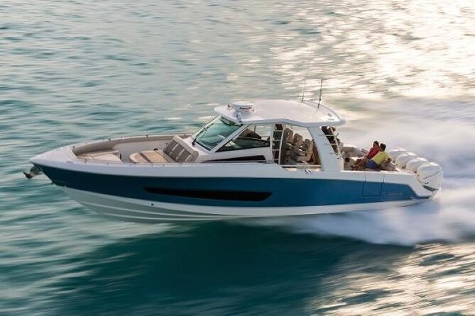 2-Hour Maalaea Luxury Powerboat Sunset Cruise for up to 6 Guests - Snacks, music, and the sunset mood