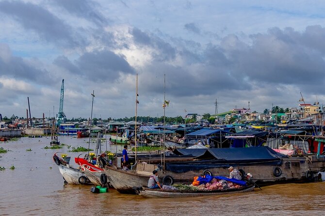 3 Days Mekong Delta Tour Speed Boat to Cambodia - Day 2: Cai Rang, Khmer culture, and the road to Chau Doc