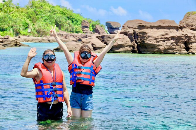 3 Islands by speed boat trip - Riding the speedboat between three islands