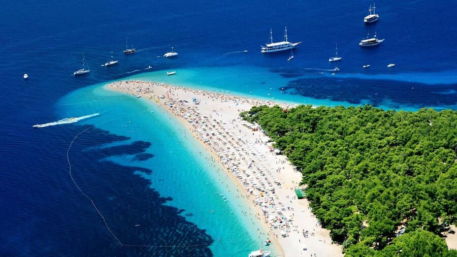 3 Islands Speedboat Tour: Golden Horn, Blue Lagoon & Jelsa - Key points to know before booking