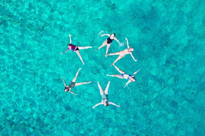 3 Islands Speedboat Tour: Golden Horn, Blue Lagoon & Jelsa Town - What to make of Jelsa Town in the title