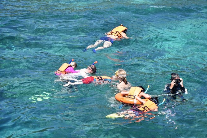 4 Island Snorkel Tour to Emerald Cave by Speed Boat from Koh Lanta - Boat comfort, group size, and sea conditions