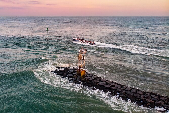 45-Minute Sea Rocket Speed Boat & Dolphin Cruise in Ocean City MD - When the Sea Rocket opens up the throttle