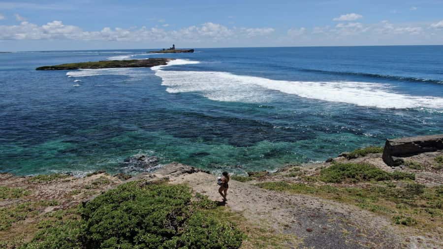5 Islands Private Speedboat w/ Snorkeling + Lunch & Drinks - Snorkeling at Blue Bay Marine Park