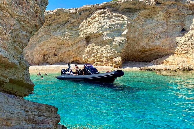 7-Hour Private Speedboat Tour in Antiparos - Coves, caves, and remote beaches