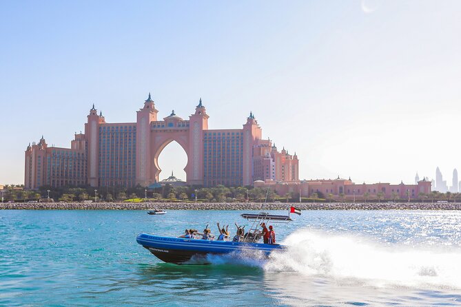 90 Minutes Speedboat Tour: Marina, Atlantis, Palm & Burj Al Arab - Jumeirah Beach and the Palm Views buildings