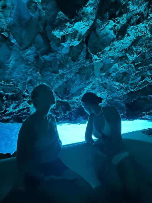 Adriatic Adventure: Blue Cave & 6 Islands Speedboat Escape - The speedboat: fast views, limited comfort