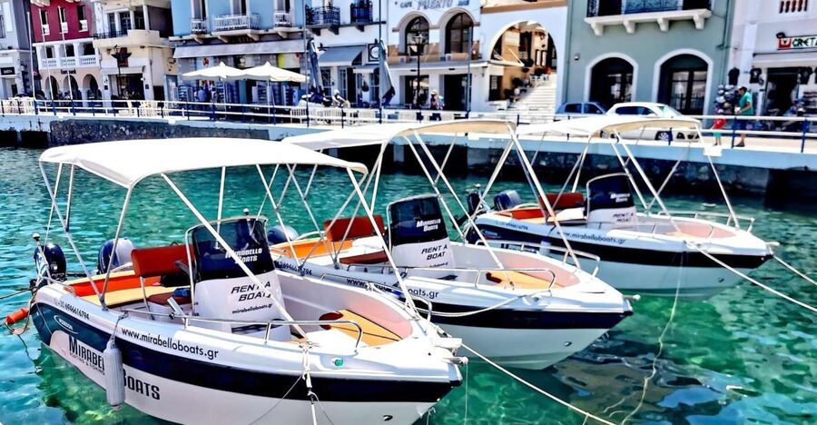 Agios Nikolaos: Motorboat or Speedboat Rental - Picking between the motorboat and the RIB
