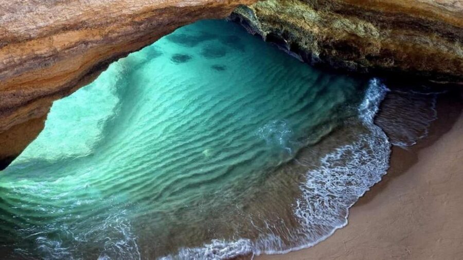 Algarve: Benagil Caves Open Speedboat Tour - Who will enjoy this tour most