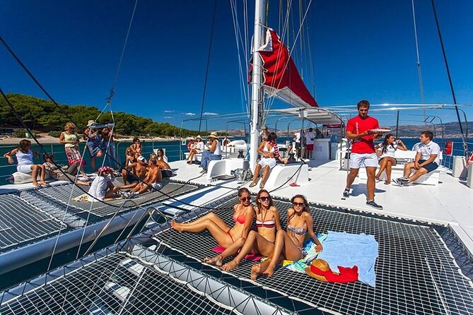 All inclusive SPEEDBOAT FULL DAY to ILE AUX CERF & GRSE WATERFALL - Ile aux Cerfs gives you the main beach time