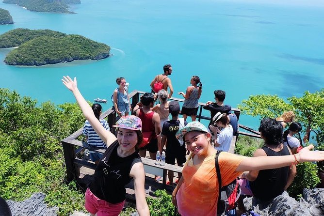 Ang Thong National Marine Park Speedboat from Koh Samui - Lunch, drinks, and the Emerald Lake