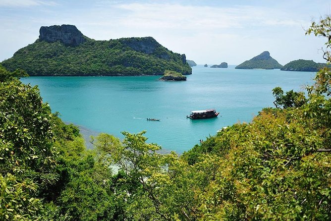 Angthong National Marine Park by Speed Boat with Snorkeling & Kayaking - Lunch and downtime at Koh Wua Ta Lub