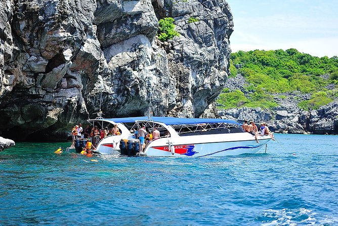 Angthong National Marine Park Trip By Speedboat From Koh Samui - Snorkeling at Ko Wua Ta Lap