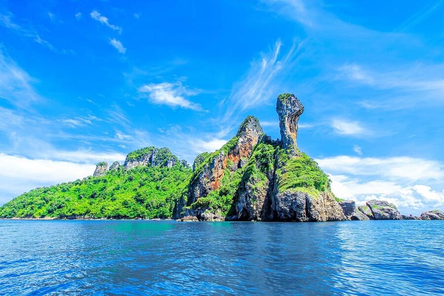 Ao Nang: 4 Islands Day Tour by Speedboat or Longtail Boat - Ko Poda: lunch, swimming, and white sand