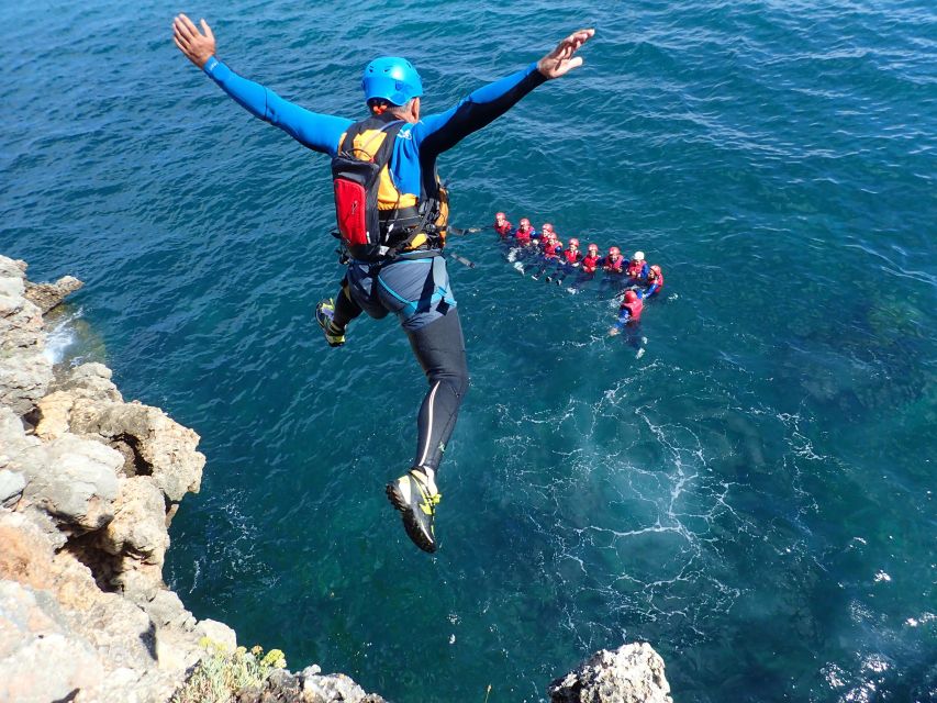 Arrábida: Setubal, Sesimbra Coasteering & Speedboat Tour - Guides make the difference