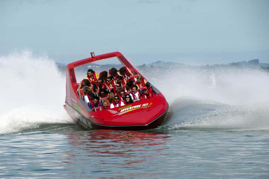 Auckland: Waitemata Harbour Jet Boat Ride - Under the Auckland Harbour Bridge