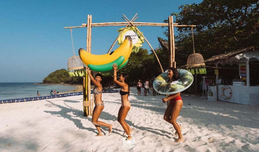 Banana Beach at Koh Hey: Phuket’s Speedboat Paradise - Snorkeling at Banana Beach and Coral Island