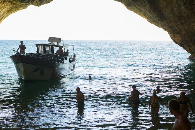 Benagil Cave Boat Tour - Catamarans or Rib - 2 H From Portimão - The guide can make the trip much better