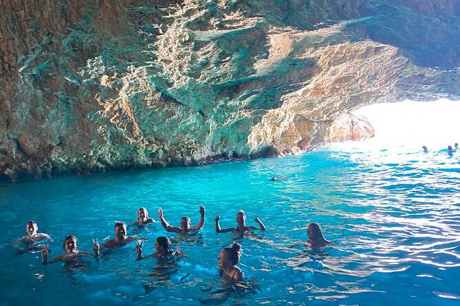 Blue Cave 3 hours PRIVATE tour with modern speedboat - Blue Cave: the main event in 20 to 30 minutes