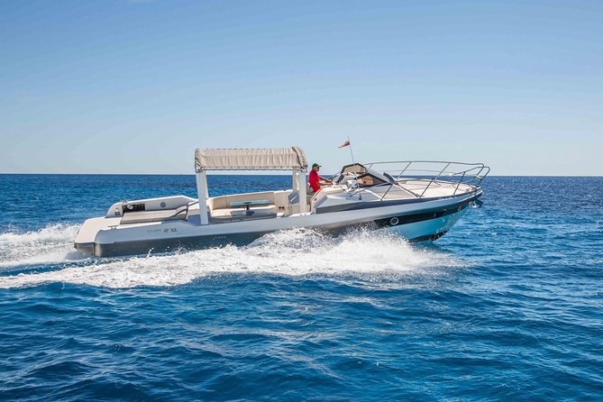 Blue cave & Hvar, 5 islands speed boat tour with unique boats from Split - Bisevo and the Blue Cave’s brief glow
