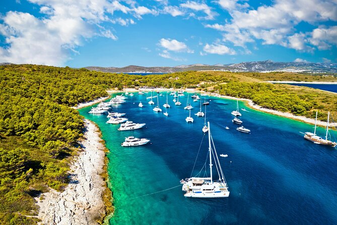 Blue Cave, Hvar, Vis and Pakleni Islands Group Speedboat Tour - Stiniva Cove: A Short Look at a Dramatic Shore