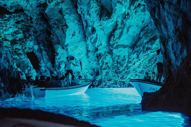 Blue cave, Mamma Mia and Hvar, 5 islands speedboat tour - Komiža, the fishing town with time to breathe