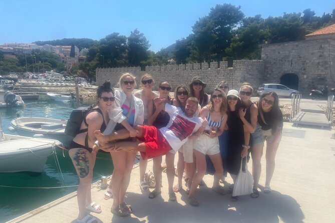 Blue & Green Cave,Sunj beach Small Group Tour with Speedboat - Morning or afternoon: which should you choose?