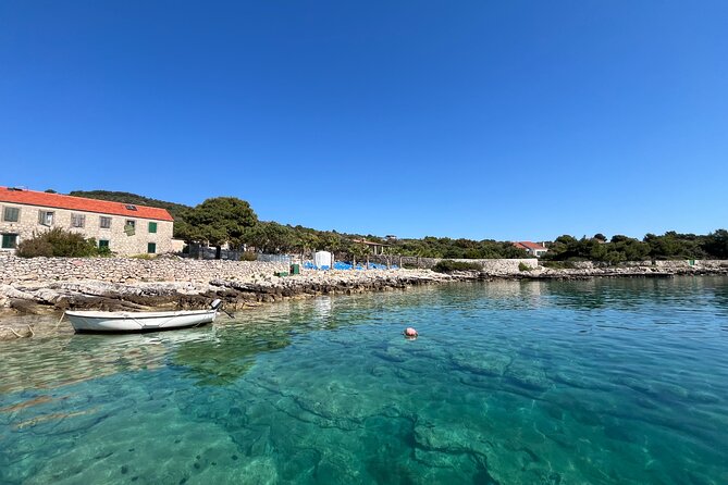 Blue Lagoon and 3 Islands Speedboat Tour from Trogir - Practical advice before you book