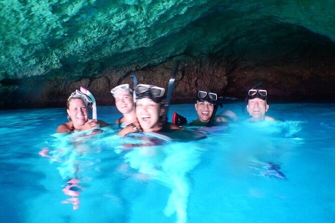 Blue Room and Beach Tour Curacao by Speedboat - Key points before you book