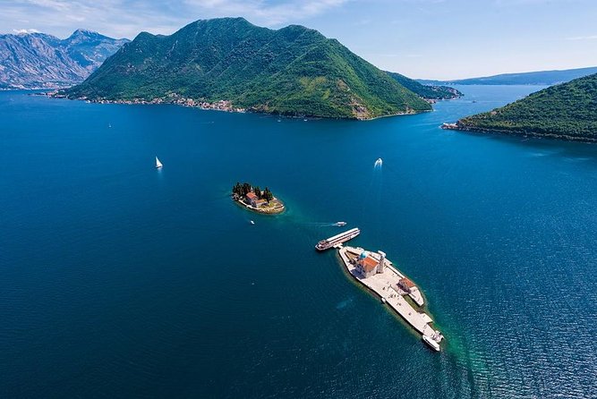 Boka Bay tour by car or speedboat (Private tour) - Key details at a glance