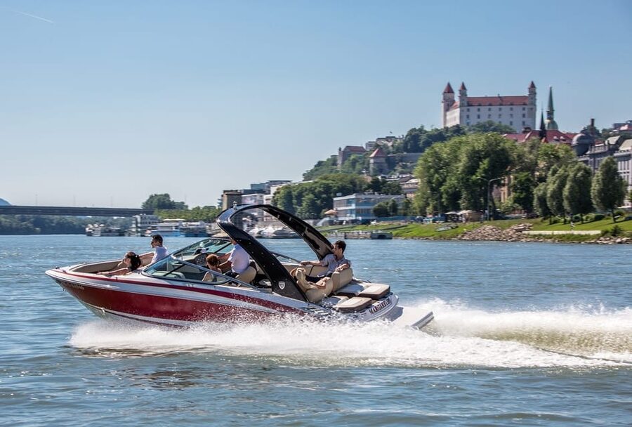 Bratislava by a Private Speedboat - Devin Castle or Danubiana, if your plan allows
