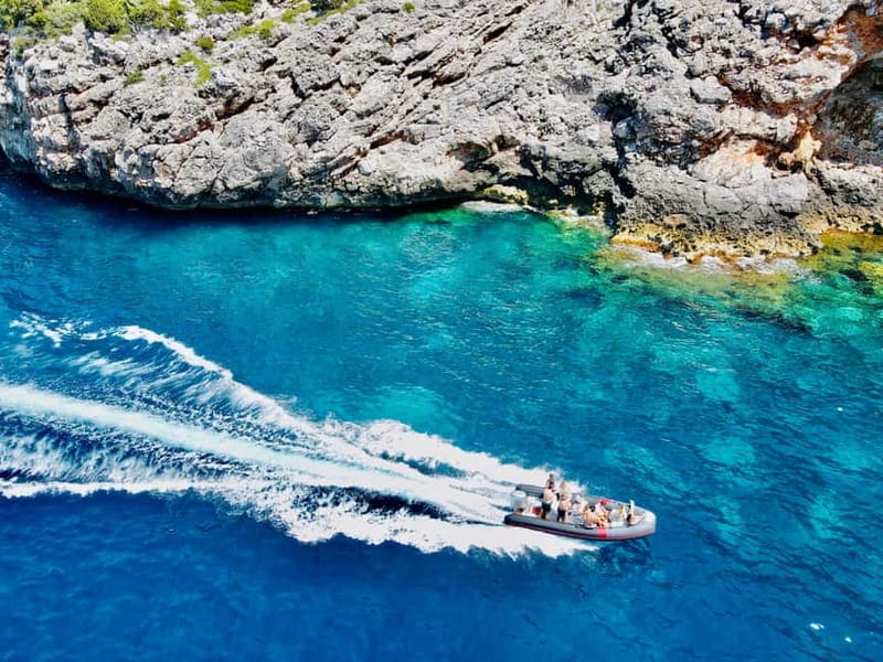 Bristan Bay Speedboat Tour Vlore - Leaving TripMe.Today in Vlore