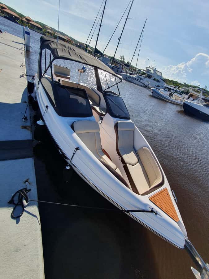 Búzios: Speedboat tour of 2 islands and 11 beaches - Ilha Feia and the Island Stops