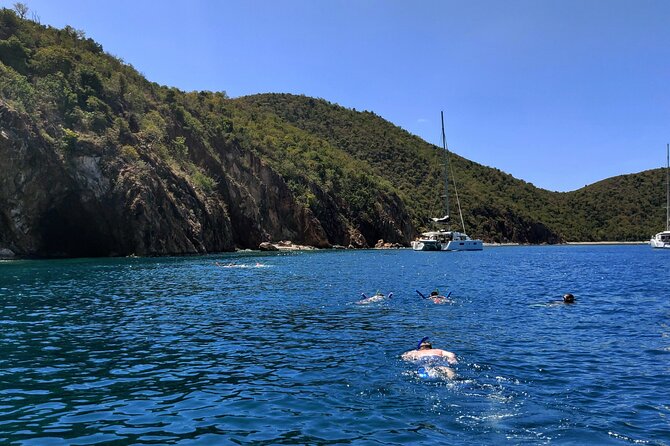 BVI Daytrip on private powerboat with snorkeling - Norman Island and the turtle stop