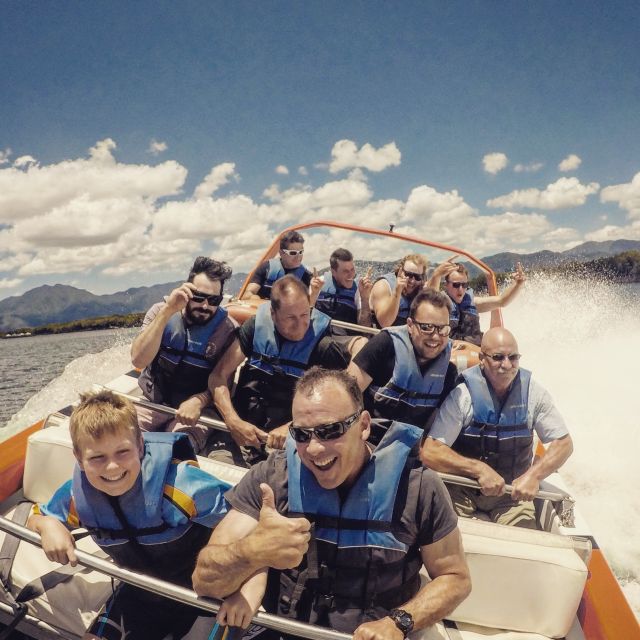Cairns: 35-Minute Jet Boating Ride - Getting wet without getting caught unprepared