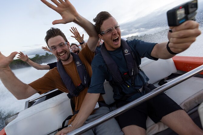 Cairns Jet Boat Ride - Spins, slides, and the unavoidable splash