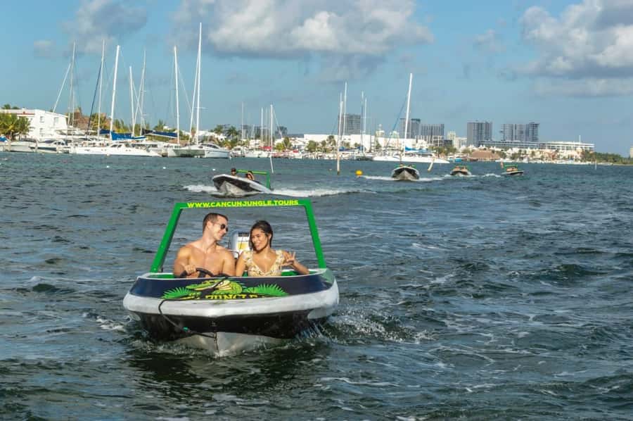 Cancun: Jungle Speedboat and Snorkeling Tour Adventure - Thirty minutes around the lagoon and coast
