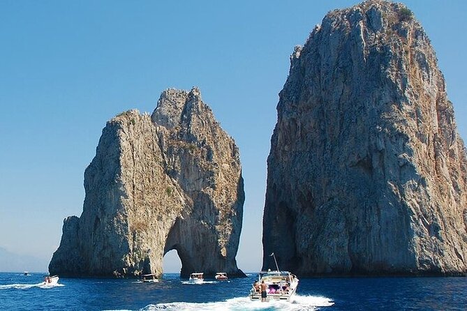 Capri Island in Private Luxury 40 feet Speedboat from Naples - Why this Capri trip is different from a standard ferry day