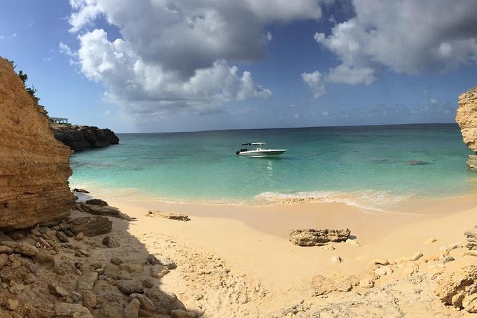 Captain Bob Speed Boat, Snorkeling, Beach Tour & Lunch St Maarten - Creole Rock: the second snorkeling stop
