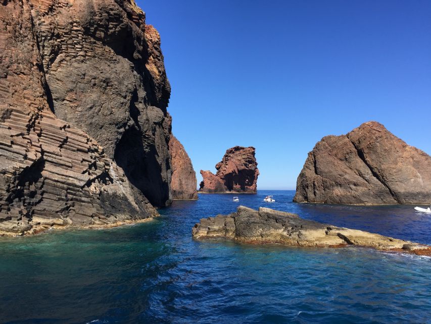 Cargèse:Scandola/Piana/Stop in Girolata Half-Day on RIB boat - The Gulf of Porto and Scandola Reserve