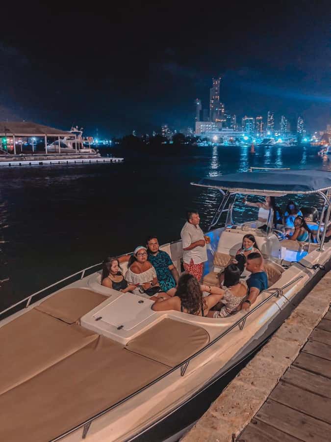 Cartagena: Speed Boat Party on the Bay with open bar - The 45-minute boat ride and the route through the bay