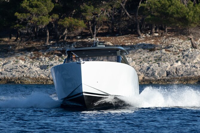 Colnago 45 - Luxury Private Speedboat Tours - Why a private Colnago 45 changes the day