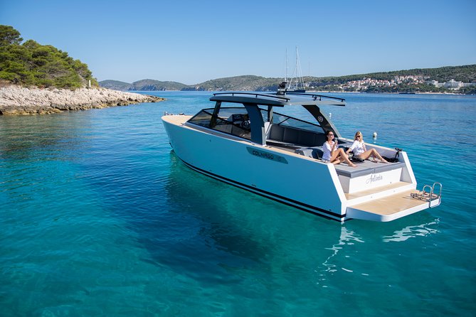 Colnago 45 - Luxury Private Speedboat Tours - What the crew adds to the experience
