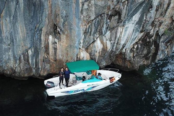 Coron Island Hopping Tour: via Private Speedboat - Getting started in Coron