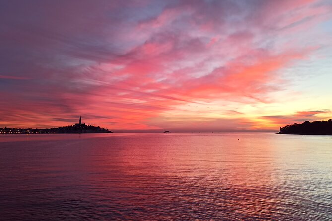 Dolphin Watching Sunset Speedboat Tour with Drinks in Rovinj - Finding the boat at Rovinj’s pier