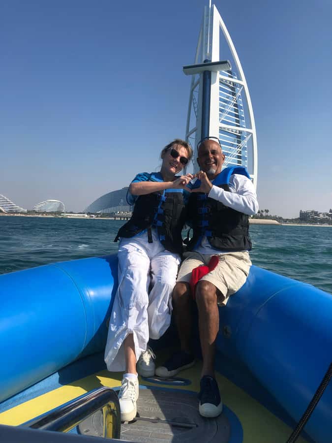 Dubai: Guided Speedboat Tour with City Sights & Ice Cream. - Key points to know before you book