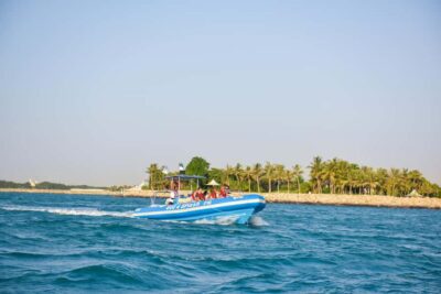 Dubai Marina : 1.5-Hour Atlantis Sightseeing Speedboat Tour